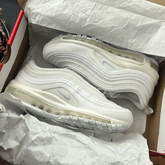 Nike Air Max 97 Triple White Pure Platinum Shoes, BRAND NEW, never worn. - Picture 3 of 4